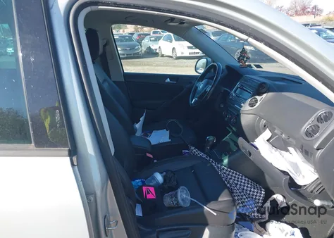 2014 Volkswagen Tiguan Se from USA, damaged, VIN WVGBV3AX4EW526347